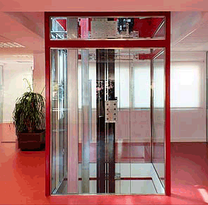 Geriatricarea ThyssenKrupp ascensor STUDIO
