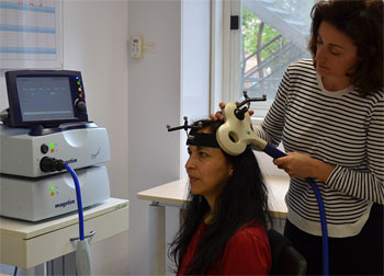 Geriatricarea estimulación magnética transcraneal UOC Alzheimer Parkinson