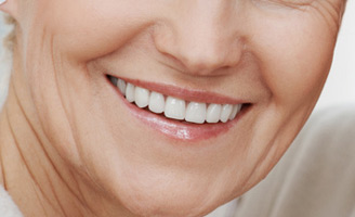 geriatricarea sanitas implante dental